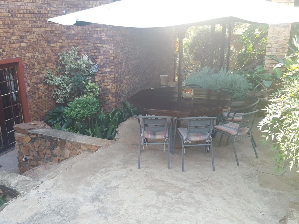 Grace Place Bnb Pretoria Bed and Breakfast Eksteriør billede