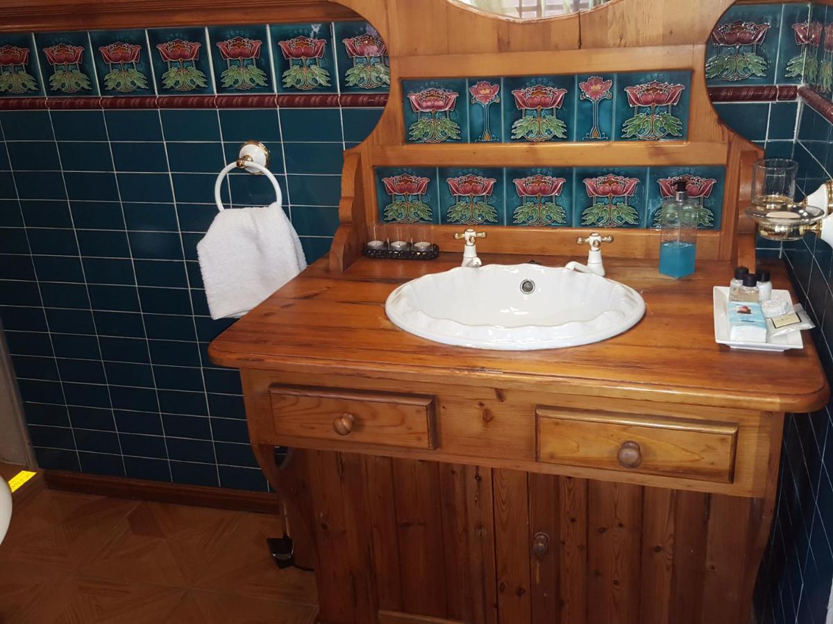 Grace Place Bnb Pretoria Bed and Breakfast Eksteriør billede