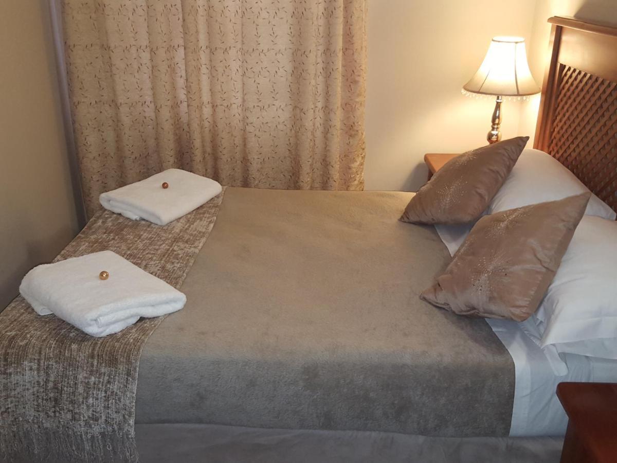 Grace Place Bnb Pretoria Bed and Breakfast Eksteriør billede