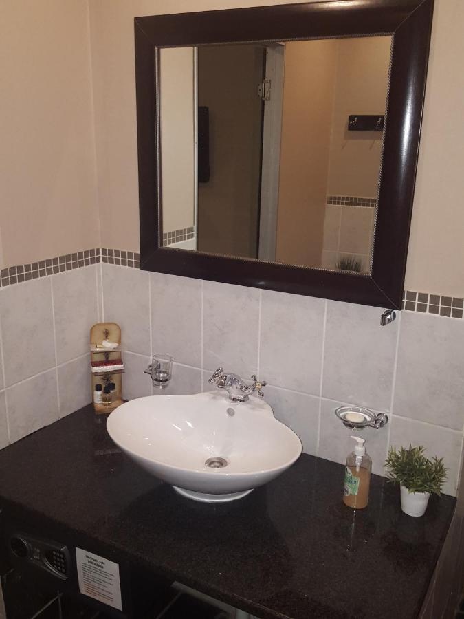 Grace Place Bnb Pretoria Bed and Breakfast Eksteriør billede